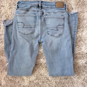 American Eagle Light Wash Jeans